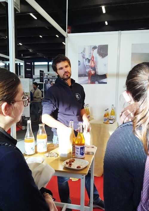 Stand organisé par OSE Communication pour la Cidrerie HIC